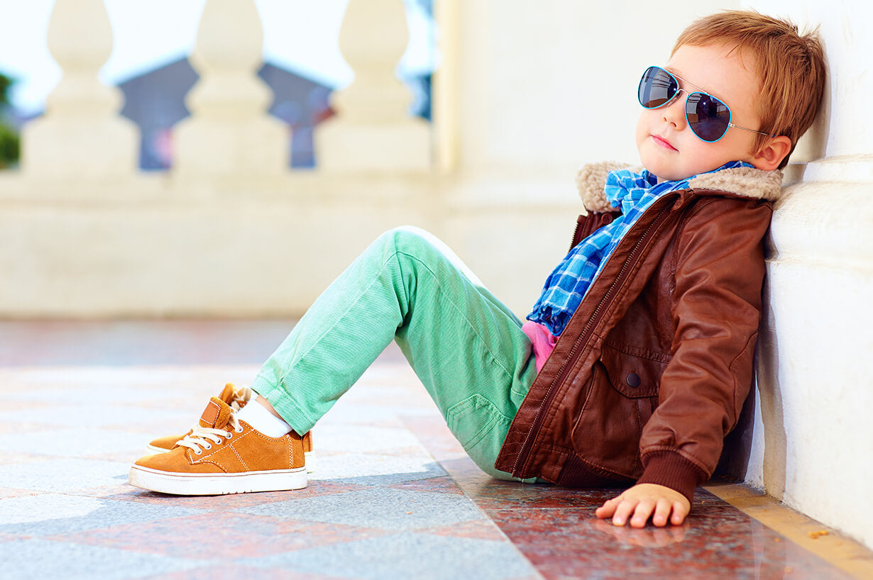 Feel cool will sitting in floor